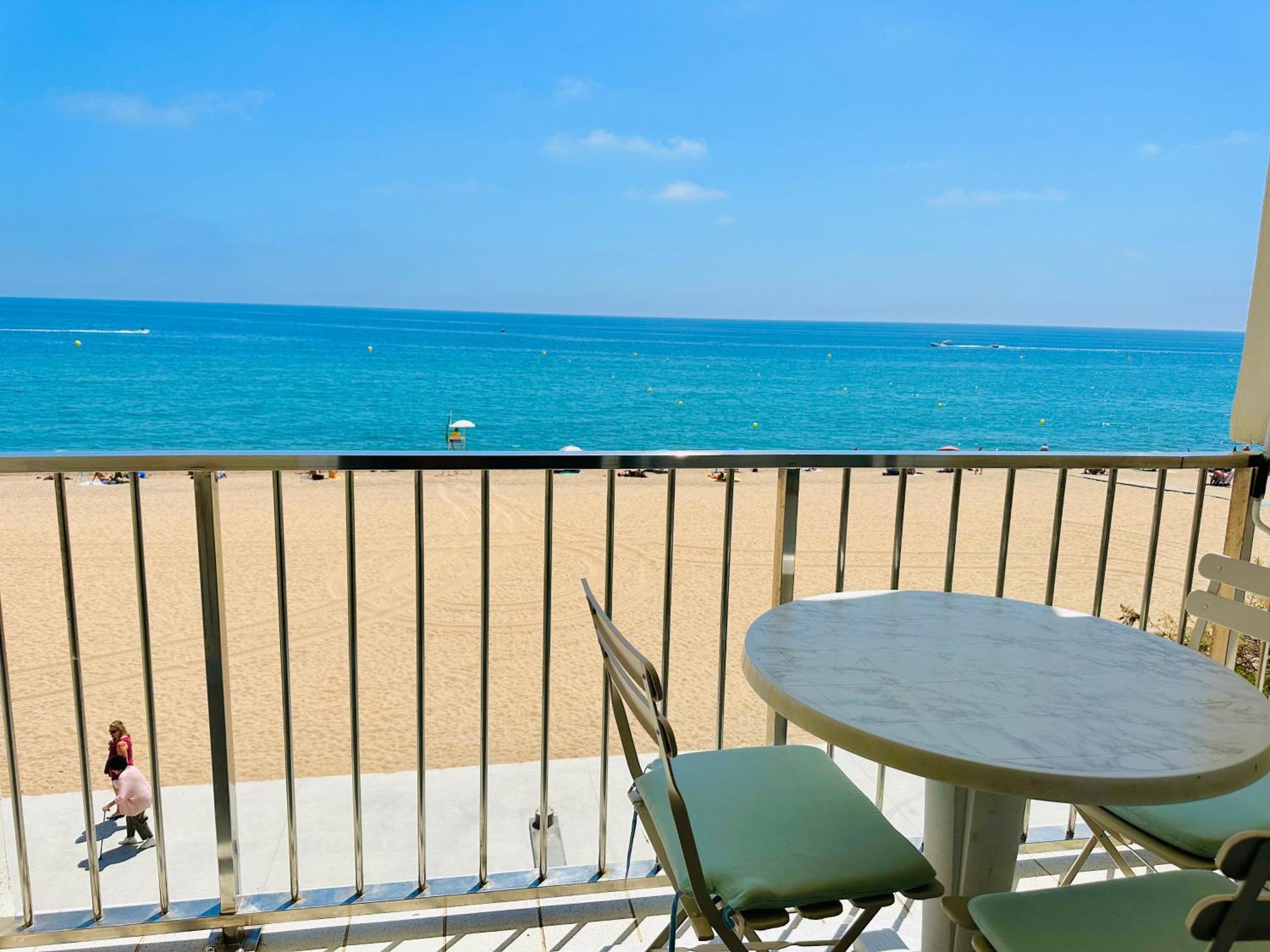 Investingspain Studio Beach Paradise Front Sea Views Swimming Pool Platja d'Aro Exteriér fotografie